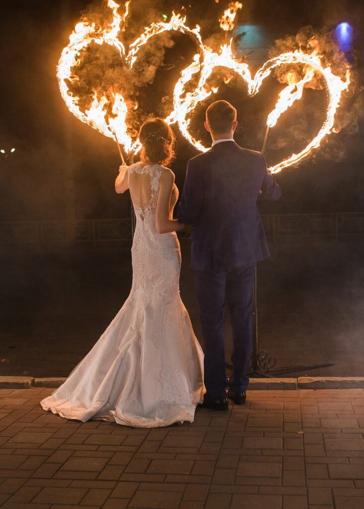 South-Africa set a fire wedding tradition